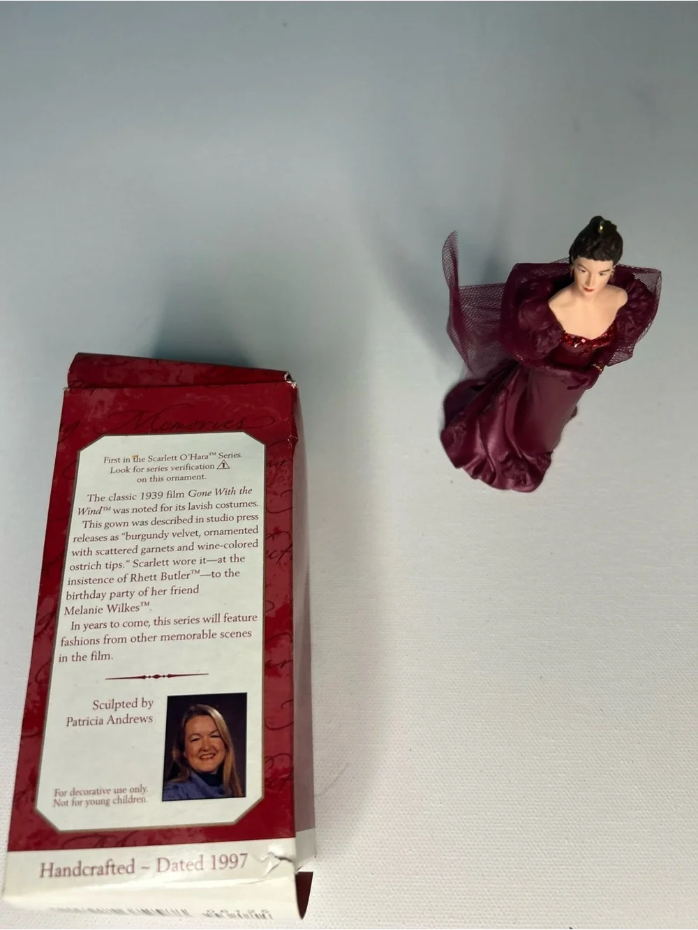 VTG 1997 Hallmark Keepsake Ornament Scarlett O'Hara Gone With The Wind Series #1